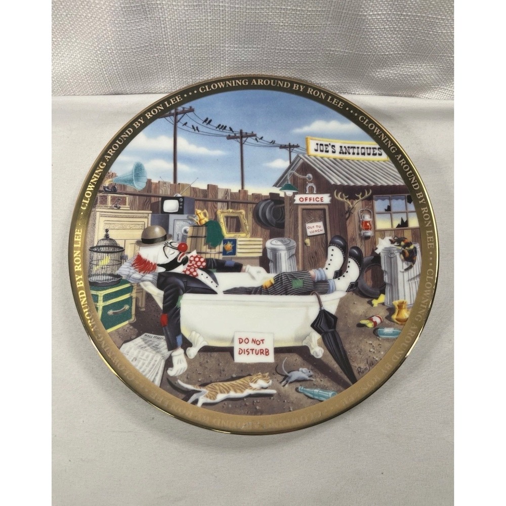 Ron Lee Clowning Around No Vacancy Collector Plate 1993 Limited Edition.